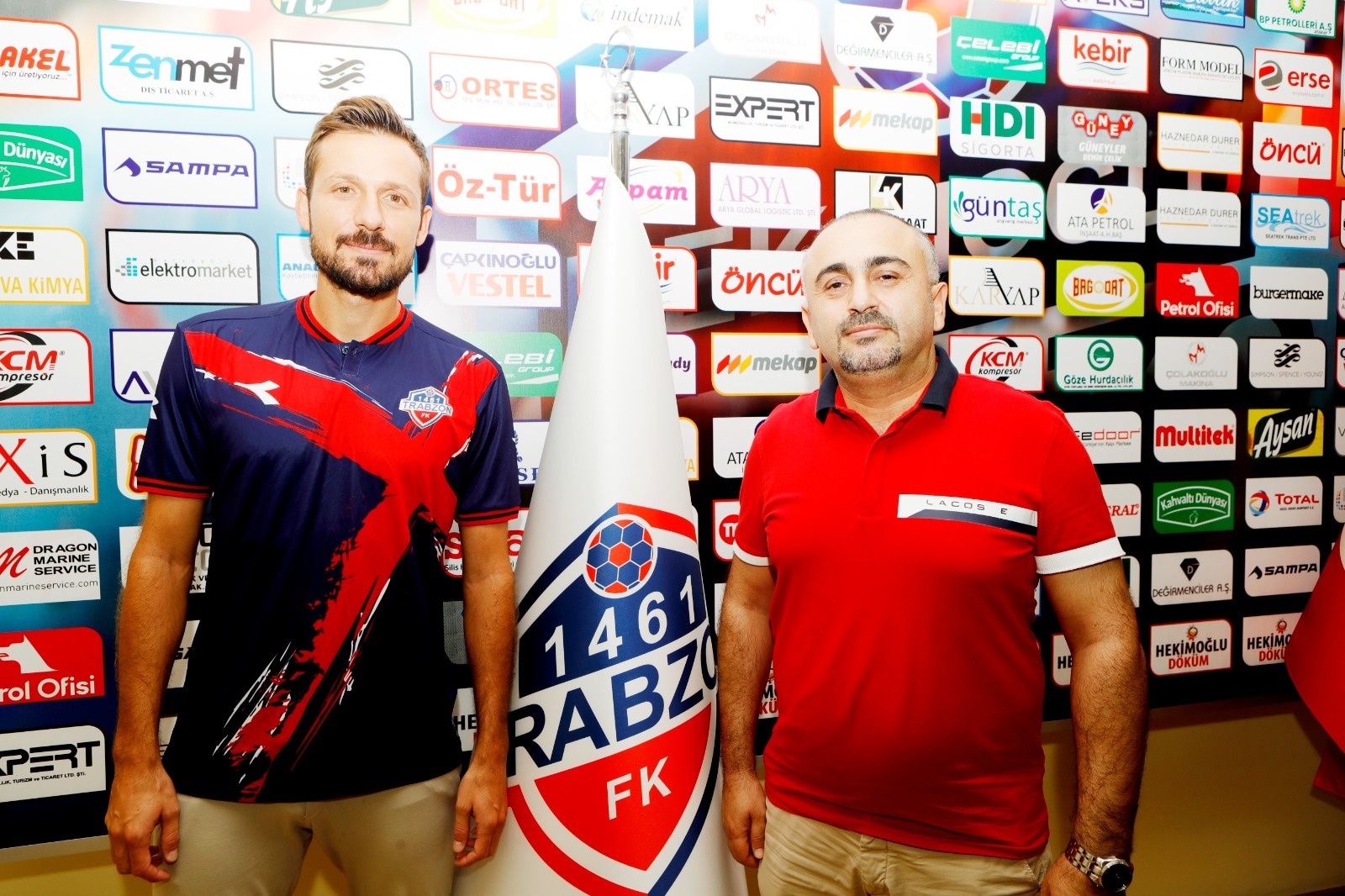 1461 Trabzon Ali Eren’i kadrosuna kattı