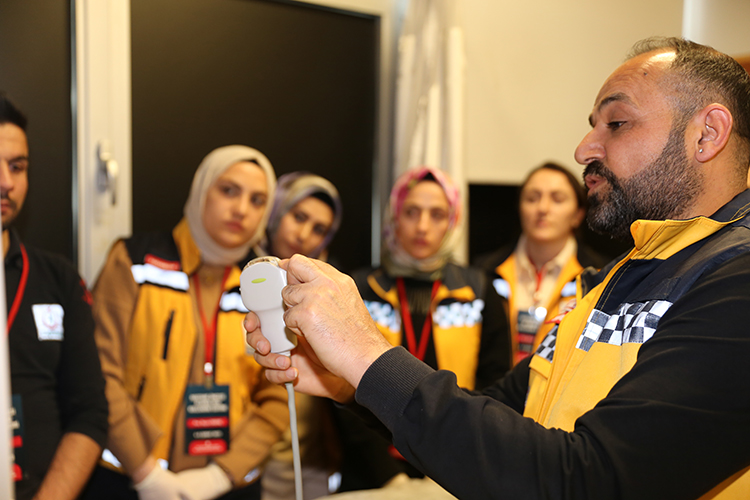 Ambulanslarda kullanılacak ultrason cihazları ilk müdahaledeki başarıyı artıracak