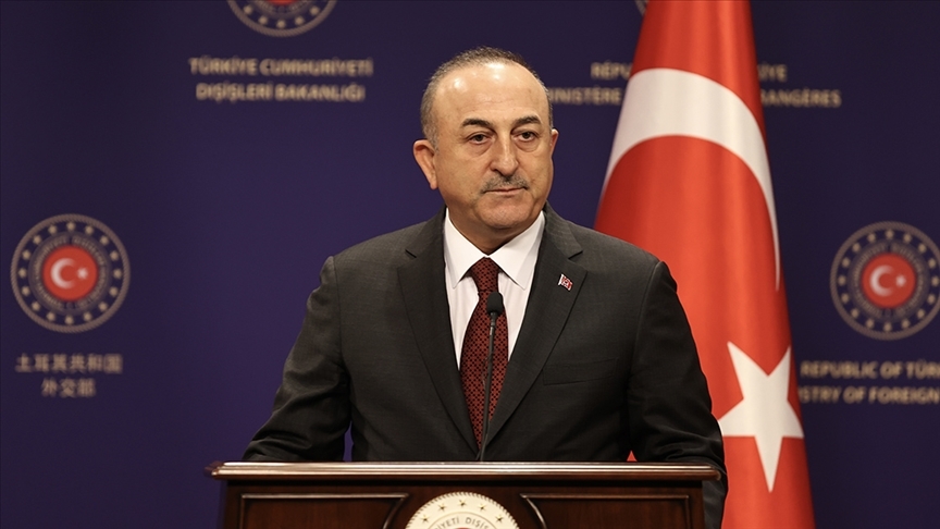 Çavuşoğlu, Norveç'te Kur'an-ı Kerim'e yönelik saldırı içeren eylem izninin iptal edildiğini açıkladı