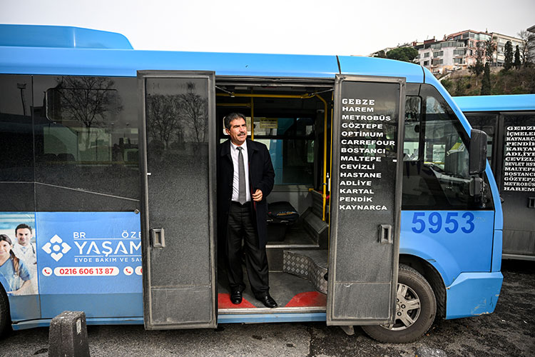 Dolmuşçu "Şair Baba", romanının dizi olmasını istiyor