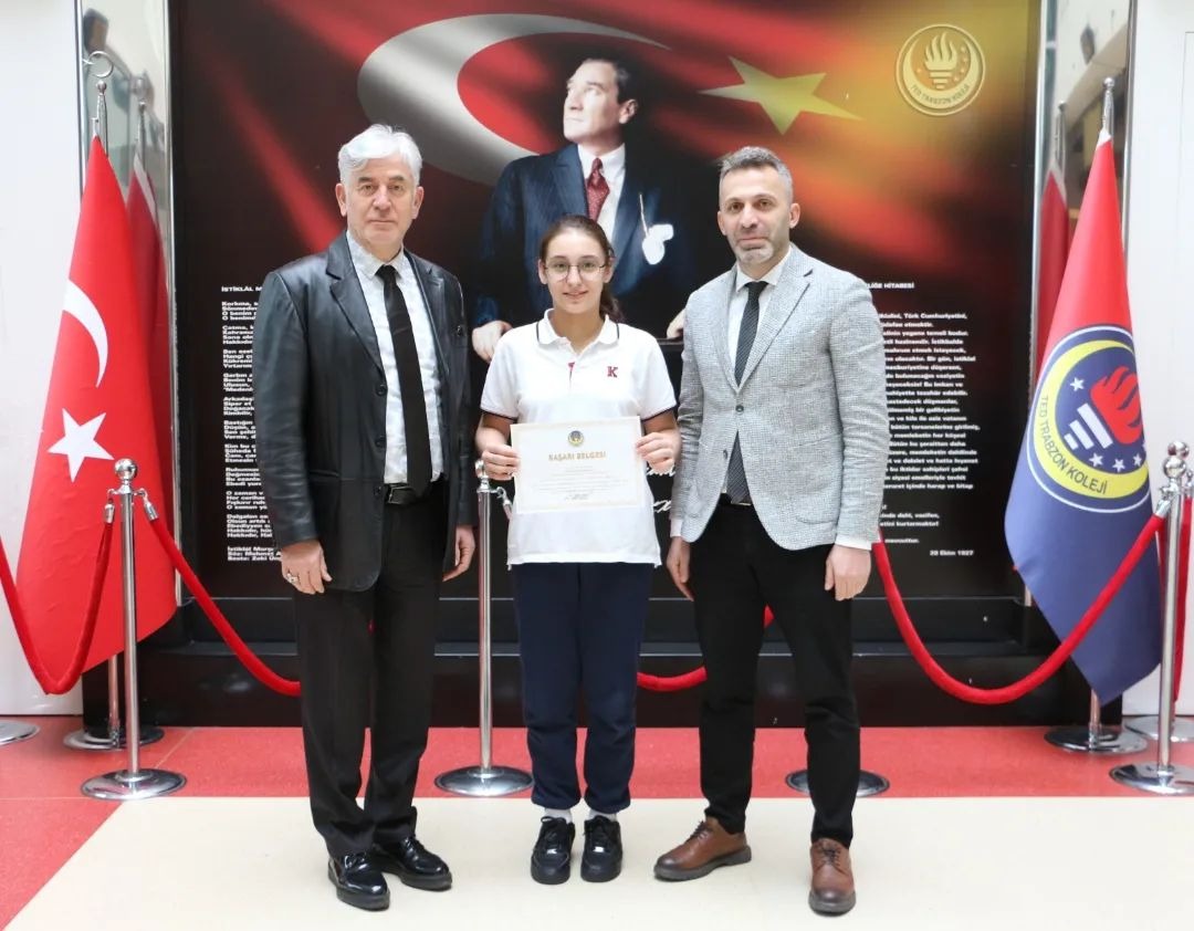 TED KOLEJİ YÜZÜCÜLERİNDEN BÜYÜK BAŞARI