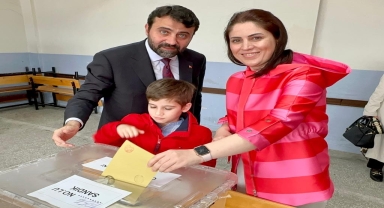 AK Parti Karabük milletvekilleri Şahin ve Keskinkılıç oyunu kullandı