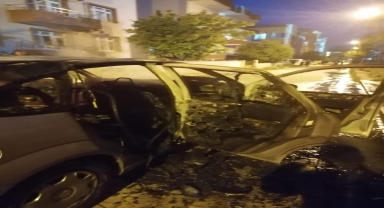 Amasya'da seyir halindeyken yangın çıkan otomobilde hasar oluştu