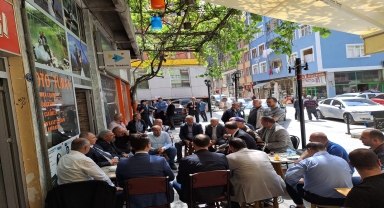 Artvin Valisi Doruk, Borçka'da esnafı ziyaret etti