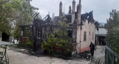 Bolu'da evde çıkan yangın itfaiye tarafından söndürüldü