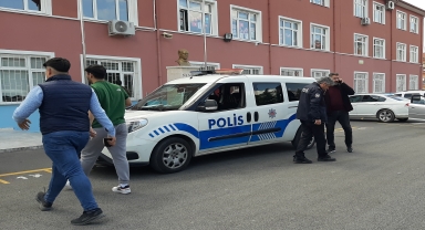 Çorum'da aranan 3 kişi oy kullanmaya gelince yakalandı