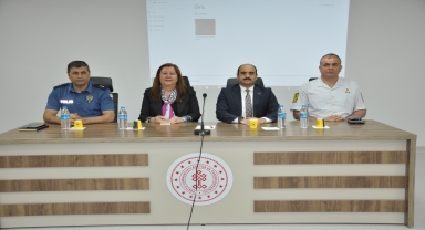 Gümüşhacıköy'de muhtarlar toplantısı yapıldı