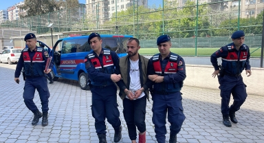 GÜNCELLEME - Samsun'da 15 evden hırsızlık yaptığı öne sürülen zanlıya ev hapsi