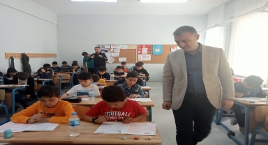 Terme'de hafızlık eğitimi verilen ortaokula kayıt için sınav yapıldı