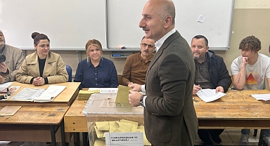 Ulaştırma ve Altyapı Bakanı Karaismailoğlu, oyunu Trabzon'da kullandı:
