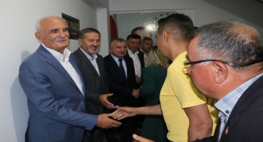 AK Parti Genel Başkan Yardımcısı Yılmaz, Havza'da bayramlaşma programına katıldı