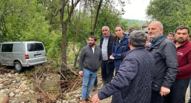 AK Parti'li Karaaslan, selden zarar gören Ladik ilçesini ziyaret etti