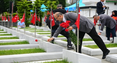 Artvin, Trabzon ve Ordu'da bayram arifesinde şehitlikler ziyaret edildi