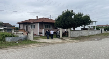 Düzce'de bıçak çeken oğlunu silahla vurarak öldüren baba gözaltına alındı