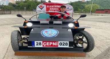 Elektrikli otomobil prototipi üreten lise öğrencileri TEKNOFEST'e hazırlanıyor