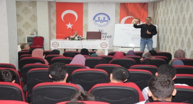 Espiye'de Kur'an kursu öğrencilerine yönelik seminer düzenlendi