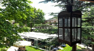 Geçmişte aydınlatmayı sağlayan fenerler günümüzde hediyelik eşya olarak üretiliyor