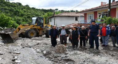 Gümüşhacıköy Kaymakamı Altınöz, sel bölgesinde incelemede bulundu