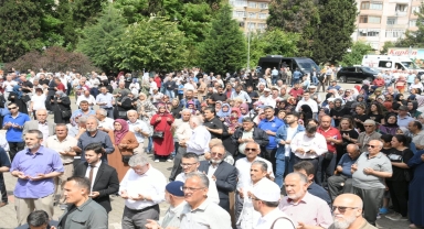 Karabük'te hacı adayları kutsal topraklara uğurlandı