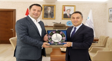 Kosova Mamuşa Belediye Başkanı Kransiç, TOGÜ'yü ziyaret etti