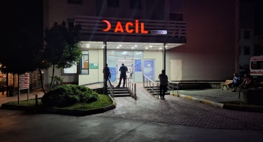Samsun’da geri manevra yapan otomobil yayaya çarptı