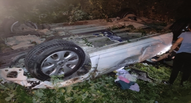 Samsun'da otomobil devrildi, 3 kişi yaralandı