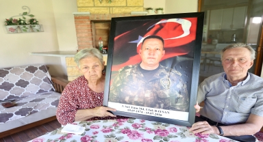 15 Temmuz şehidi Emniyet Müdürü Baysan'ın ailesi, acıyı ve gururu bir arada yaşıyor