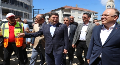 Adalet Bakanı Tunç, selden etkilenen Zonguldak'ta incelemelerde bulundu