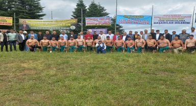 Alaçam'da Şirinköy Karakucak Güreşleri ve Keşkek Festivali yapıldı