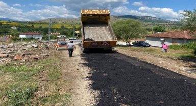 Amasya İl Özel İdaresi yol yapım çalışmalarını sürdürüyor