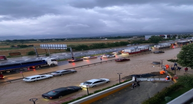 Bolu'da sağanak nedeniyle heyelan ve taşkın meydana geldi