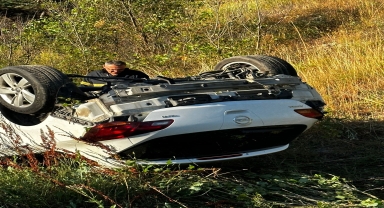 Bolu'da takla atan otomobildeki 2 kişi yaralandı
