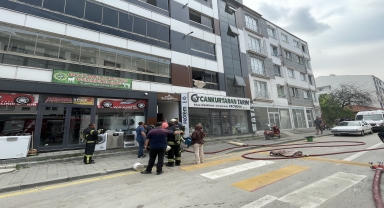 Bolu'da yangın çıkan apartmanda dumandan etkilenen 6 kişi hastaneye kaldırıldı