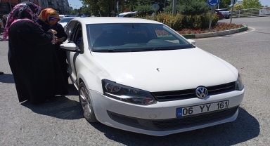 Çarşamba'da otomobille çarpışan elektrikli bisiklet sürücüsü yaralandı