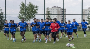 Çaykur Rizespor'un Erzurum kampı