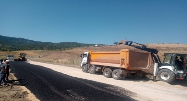 Çorum'un Dodurga-İskilip kara yolunun heyelan nedeniyle çöken bölümü onarıldı