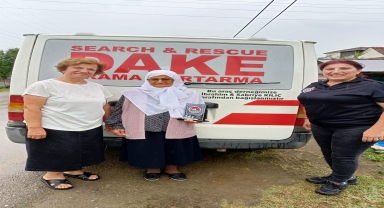 Düzce'de Hidayet teyzenin bağışladığı minibüs arama kurtarma aracına dönüştürüldü