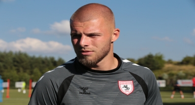 Hollandalı futbolcu Drongelen, Samsunspor'a gelmekten mutlu: