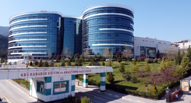 Karabük'te ameliyatsız aort anevrizması tedavisi yapıldı
