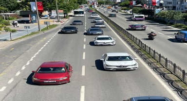 Karadeniz Sahil Yolu'nun Ordu güzergahında trafik yoğunluğu yaşanıyor