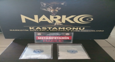 Kastamonu'da düzenlenen uyuşturucu ve kaçakçılık operasyonlarında 3 kişi gözaltına alındı