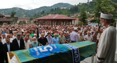 Rize'de 1 kişiyi öldürüp 2 kişiyi yaralayan zanlı tutuklandı