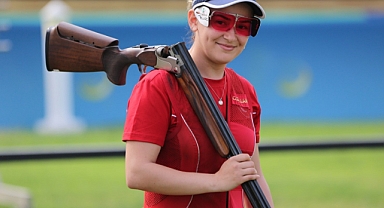 RÜMEYSA PELİN KAYA BRONZ MADALYA KAZANDI