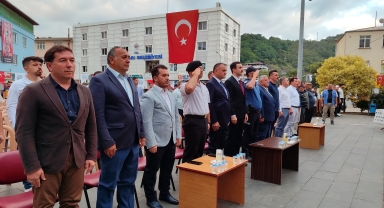 Salıpazarı'nda 15 Temmuz Demokrasi ve Milli Birlik Günü programı düzenlendi