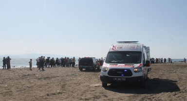 Samsun'da 2 kişi denizde boğuldu