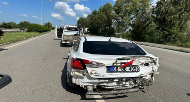 Samsun'da tırın çarptığı otomobildeki biri bebek 2 kişi yaralandı