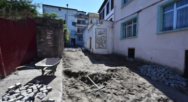 Sarayatik Mahallesi'nde sokak sağlıklaştırma çalışmalarına başlandı