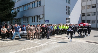 Trabzon'da kansere yenik düşen polis memuru için tören düzenlendi