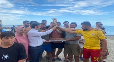 Yakakent Kültür Sanat ve Deniz Oyunları Festivali başladı