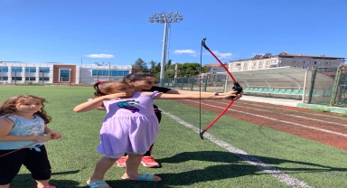 Alaçam Gençlik Merkezi'nde Kur'an kursuna katılanlar sportif etkinlikler yaptı
